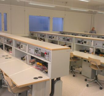 Electronics multipurpose laboratory